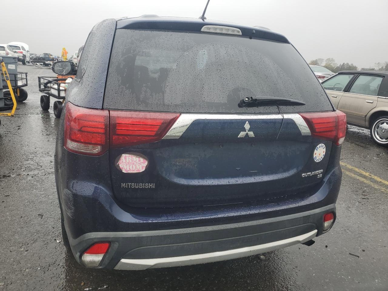 2016 Mitsubishi Outlander Se VIN: JA4AZ3A33GZ058169 Lot: 90360725