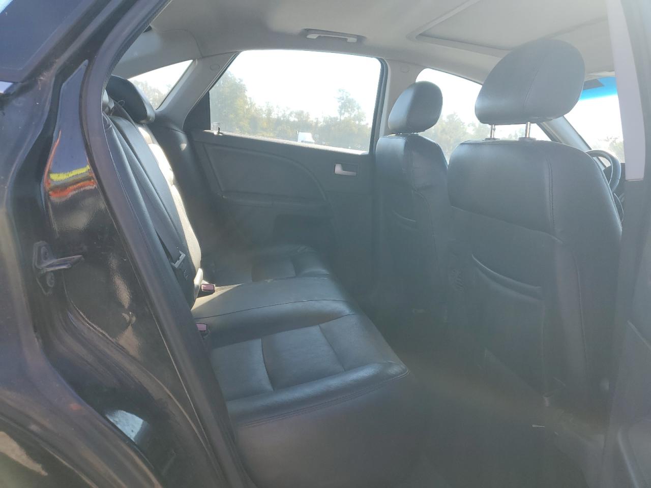 2005 Ford Five Hundred Limited VIN: 1FAFP25195G195555 Lot: 82637155