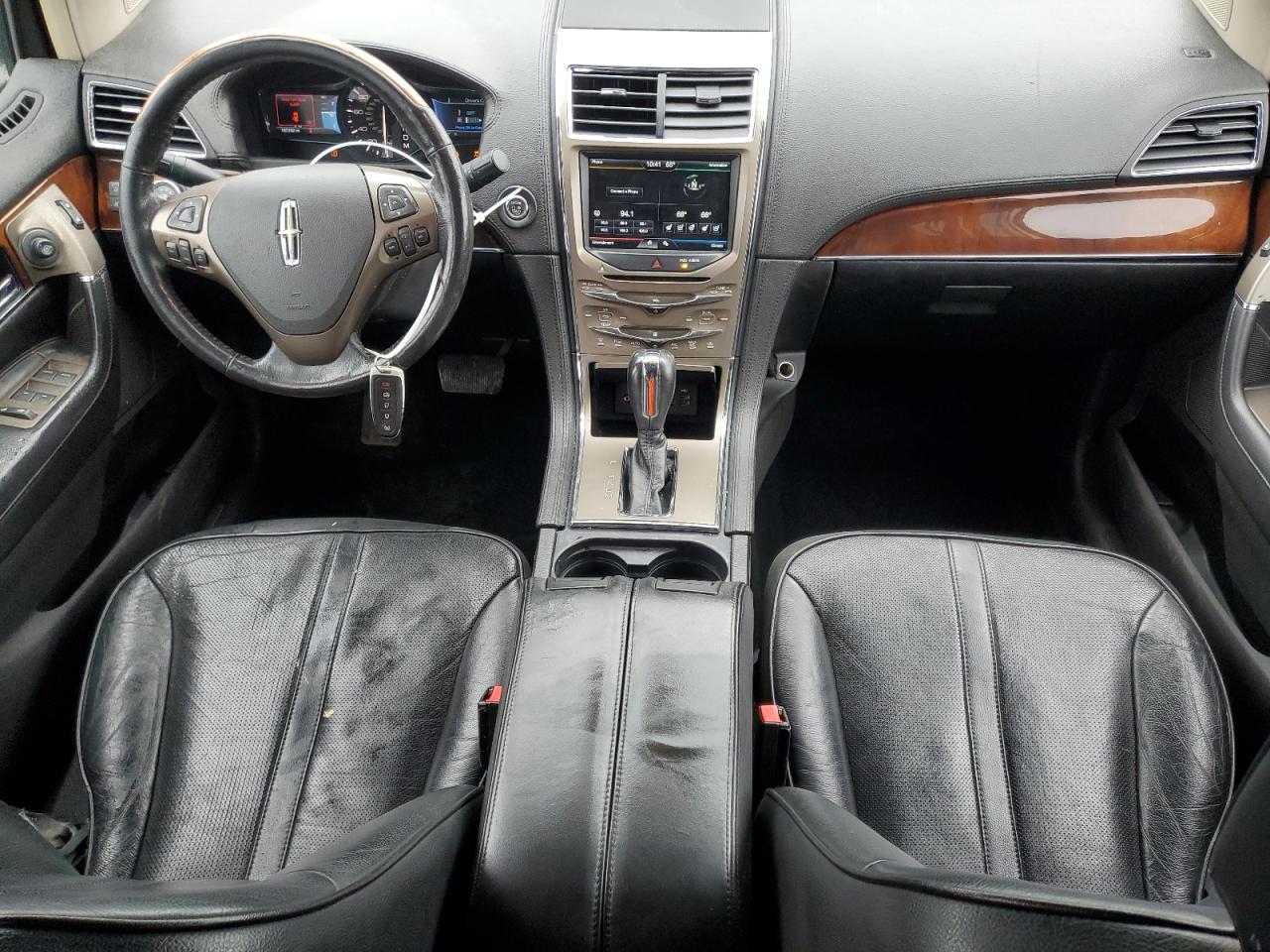 2011 Lincoln Mkx VIN: 2LMDJ8JKXBBJ30995 Lot: 82341815