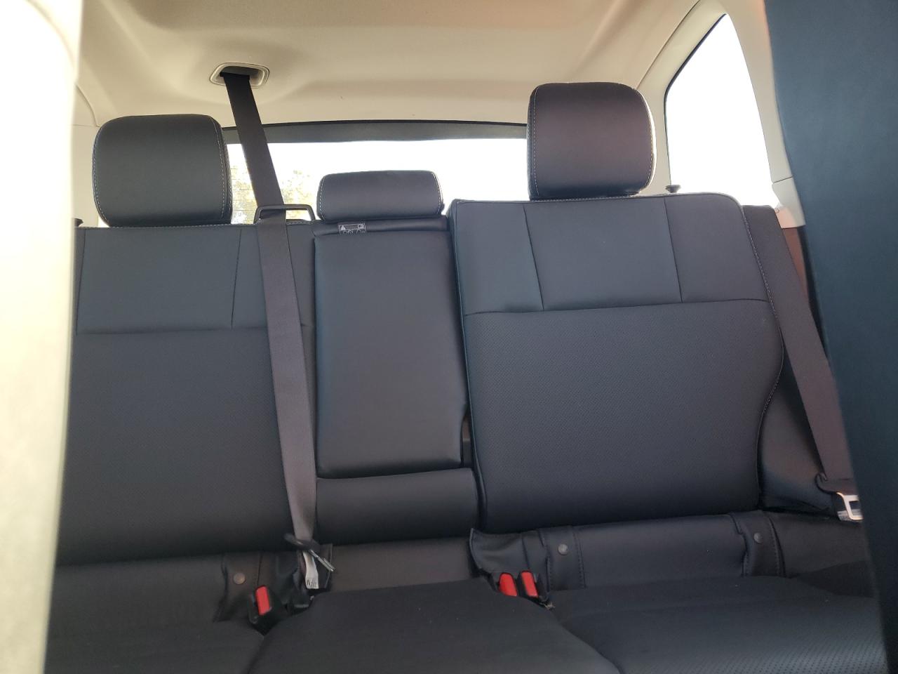 2018 Subaru Forester 2.5I Limited VIN: JF2SJARC7JH528857 Lot: 85601515