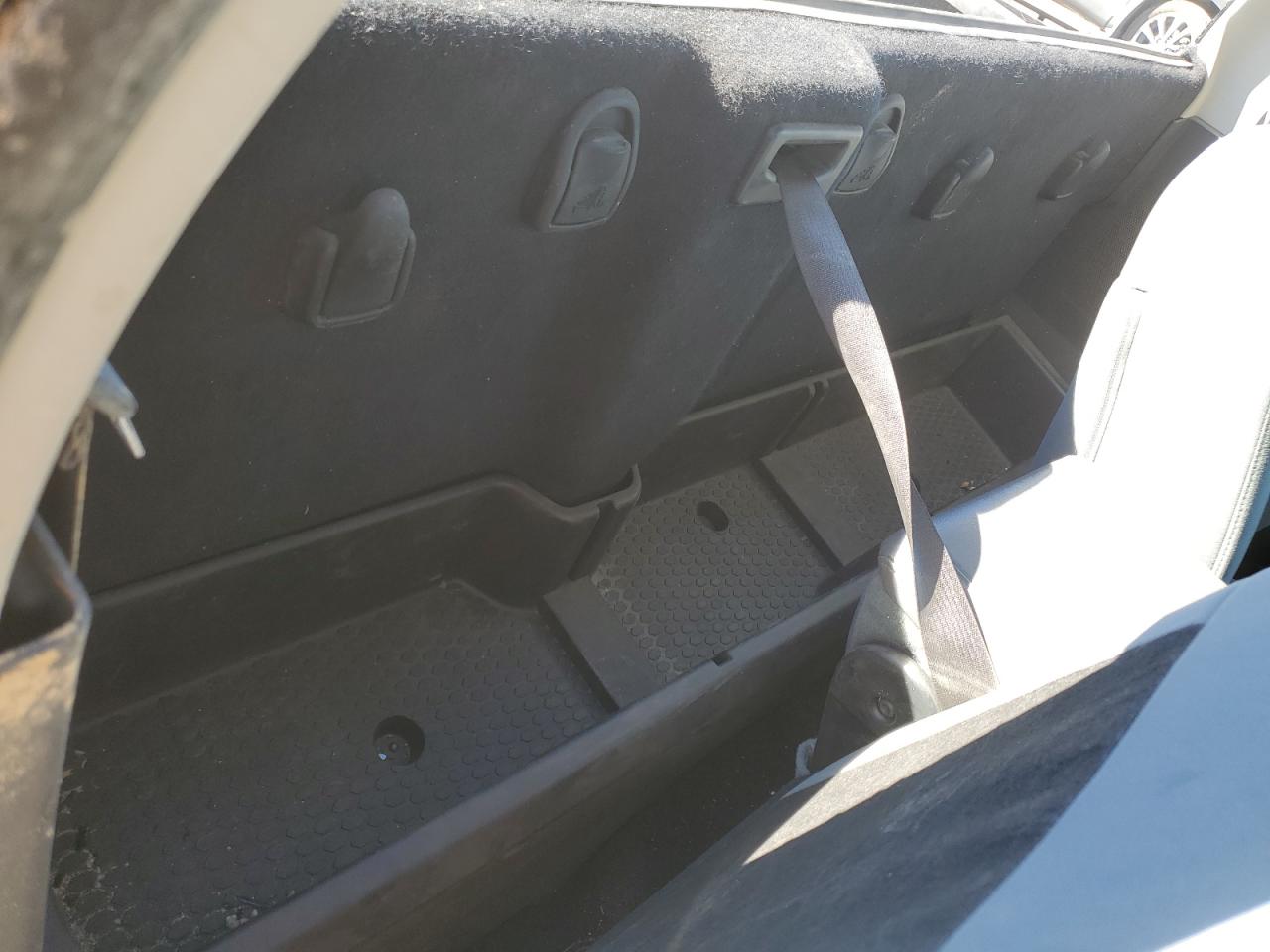 2015 Ram 1500 St VIN: 3C6JR6AG3FG699175 Lot: 82192305