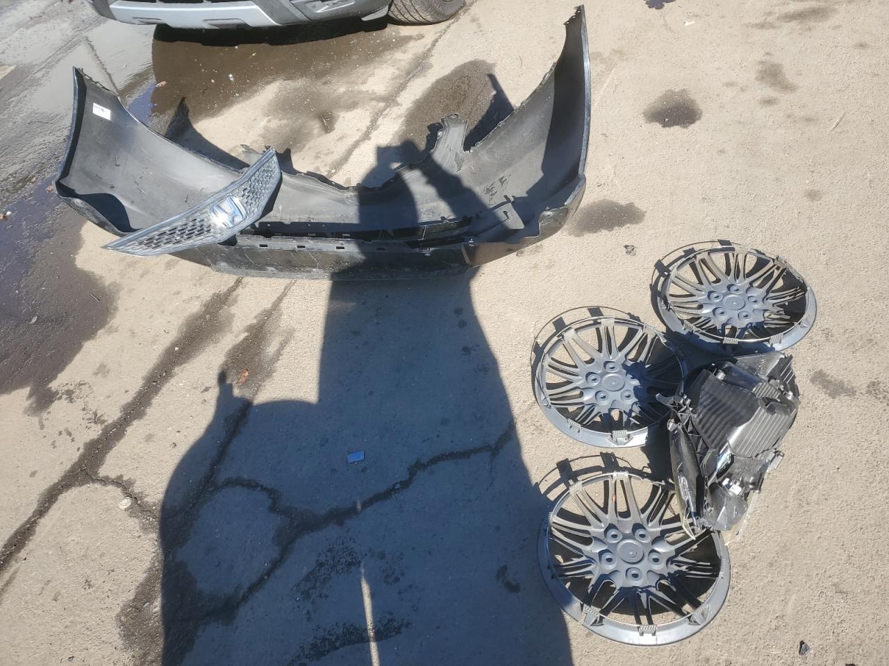 2011 Honda Fit VIN: JHMGE8G37BS007466 Lot: 85686895