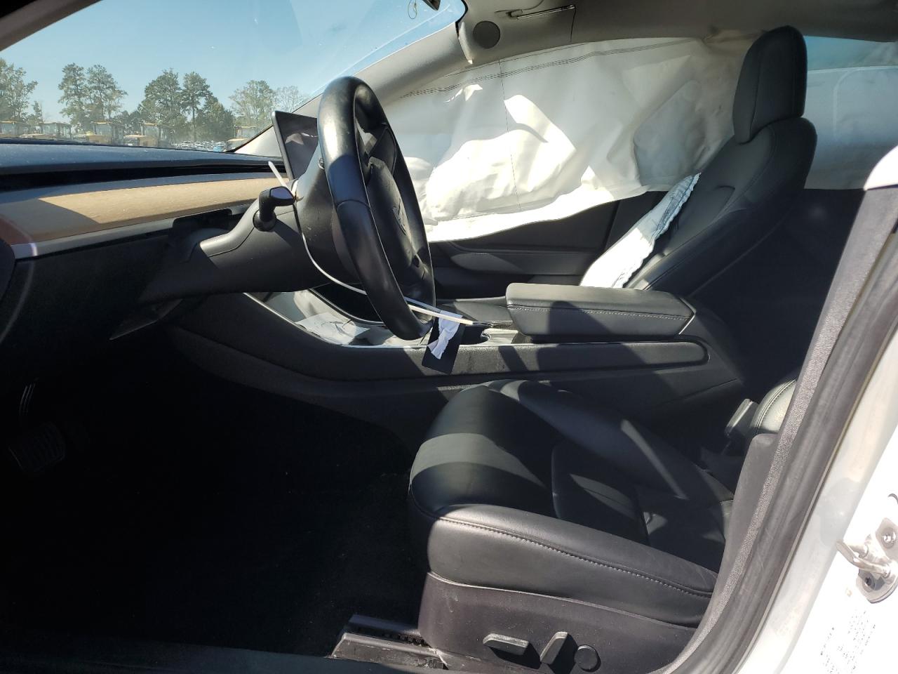 2018 Tesla Model 3 VIN: 5YJ3E1EA1JF164737 Lot: 82320005