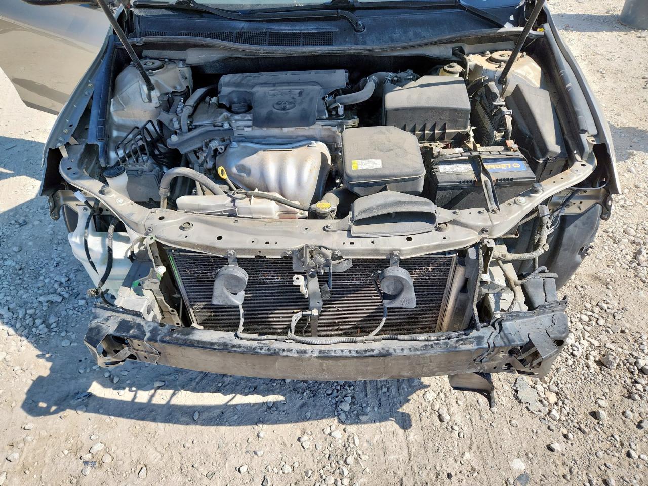 2016 Toyota Camry Le VIN: 4T4BF1FK1GR518001 Lot: 85900895