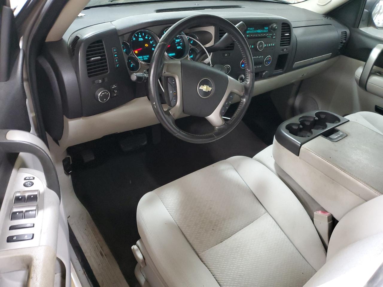 2008 Chevrolet Silverado K1500 VIN: 2GCEK19C081275306 Lot: 86490175