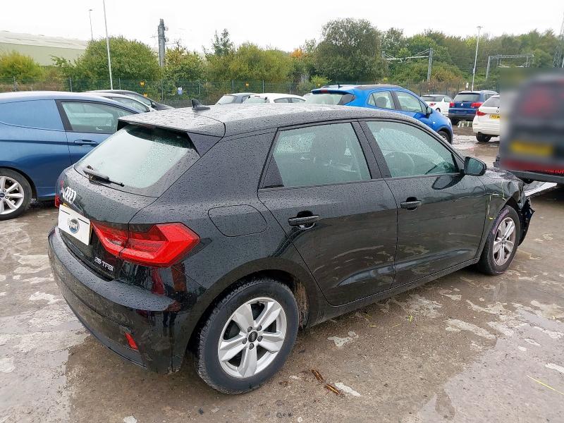 2022 AUDI A1 TECHNIK 25 TFSI 