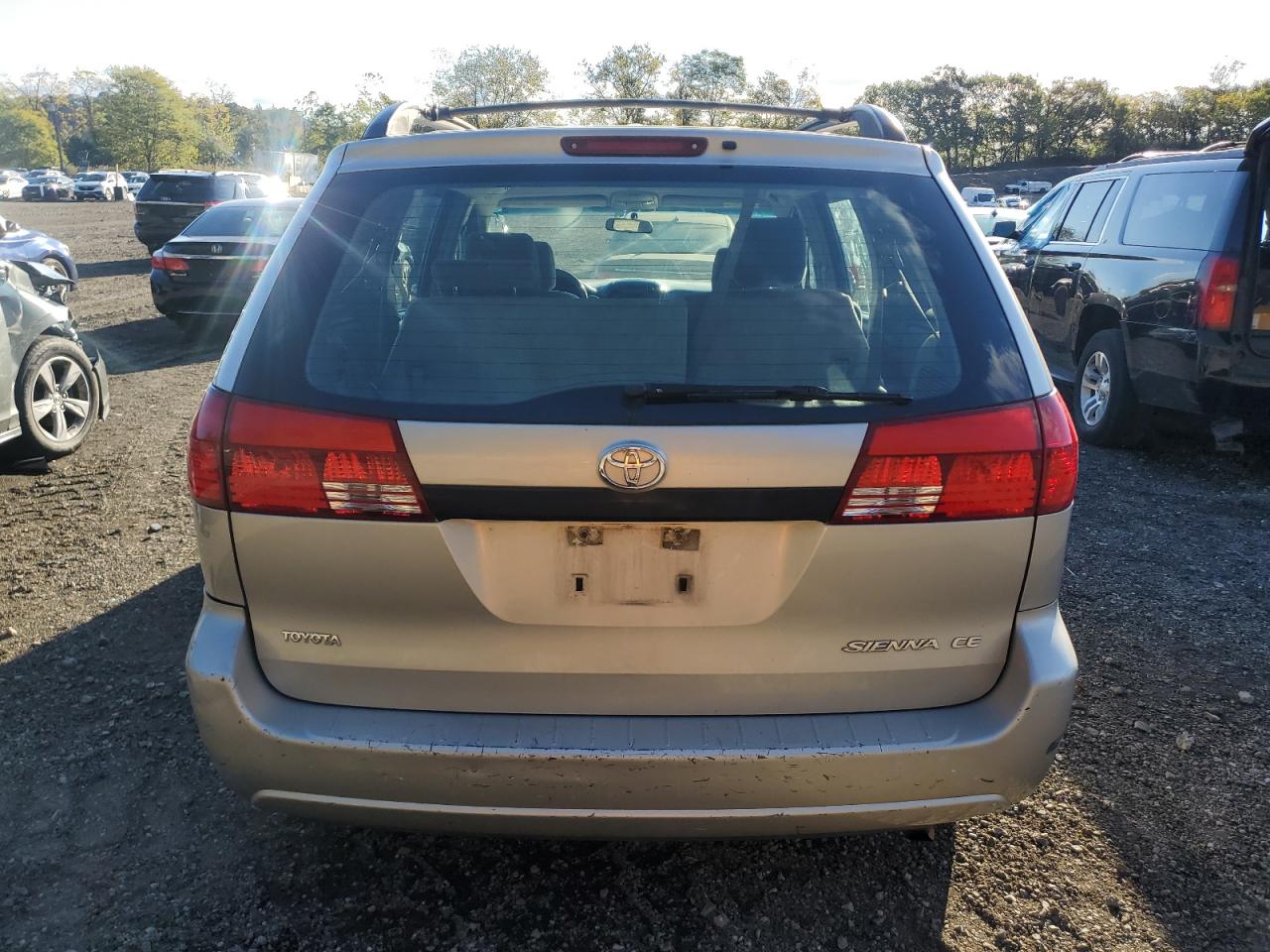 2005 Toyota Sienna Ce VIN: 5TDZA23C05S364185 Lot: 85878215