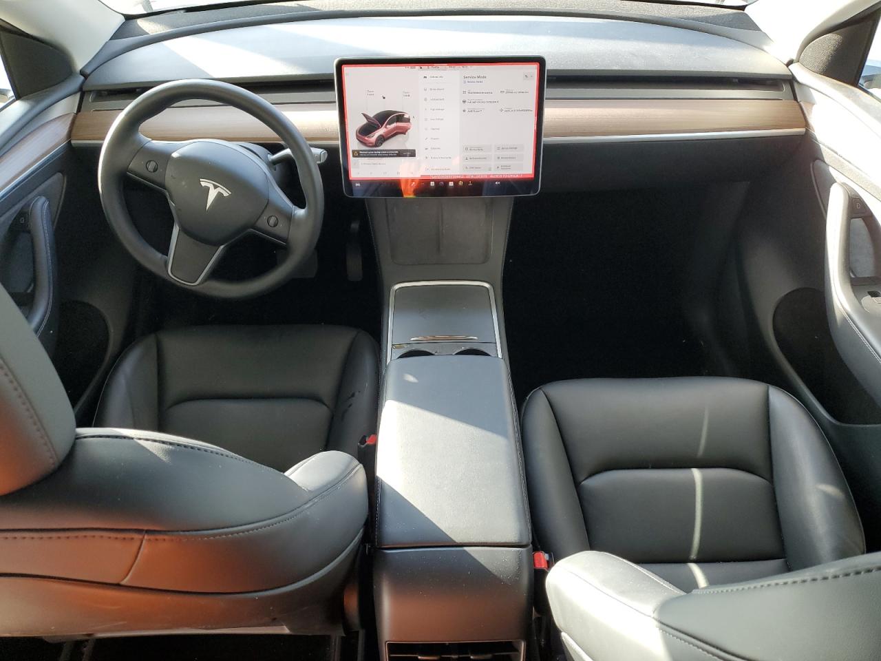 2024 Tesla Model Y VIN: 7SAYGDEDXRF209412 Lot: 87365635