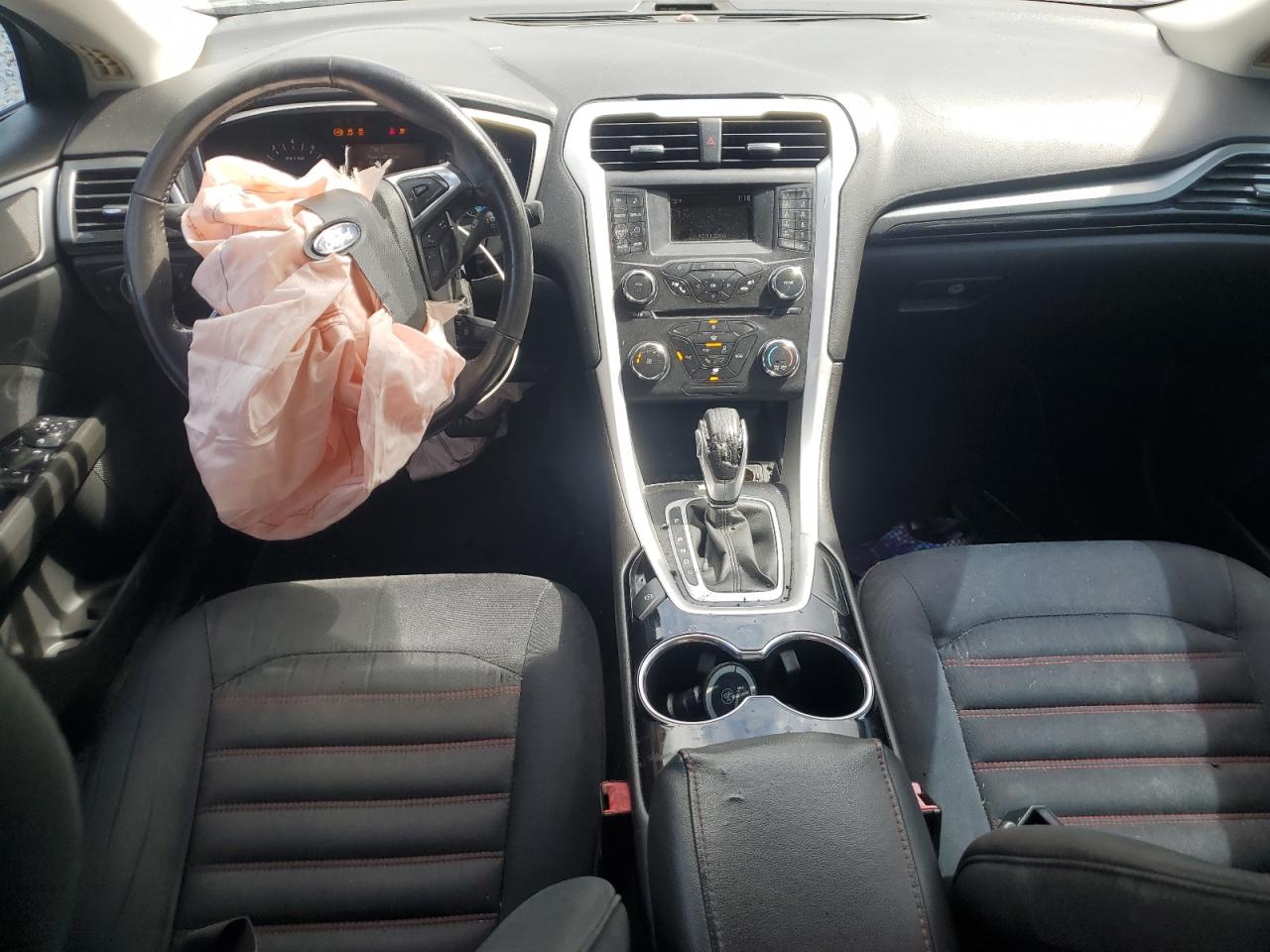 2015 Ford Fusion Se VIN: 3FA6P0H72FR231696 Lot: 85318545