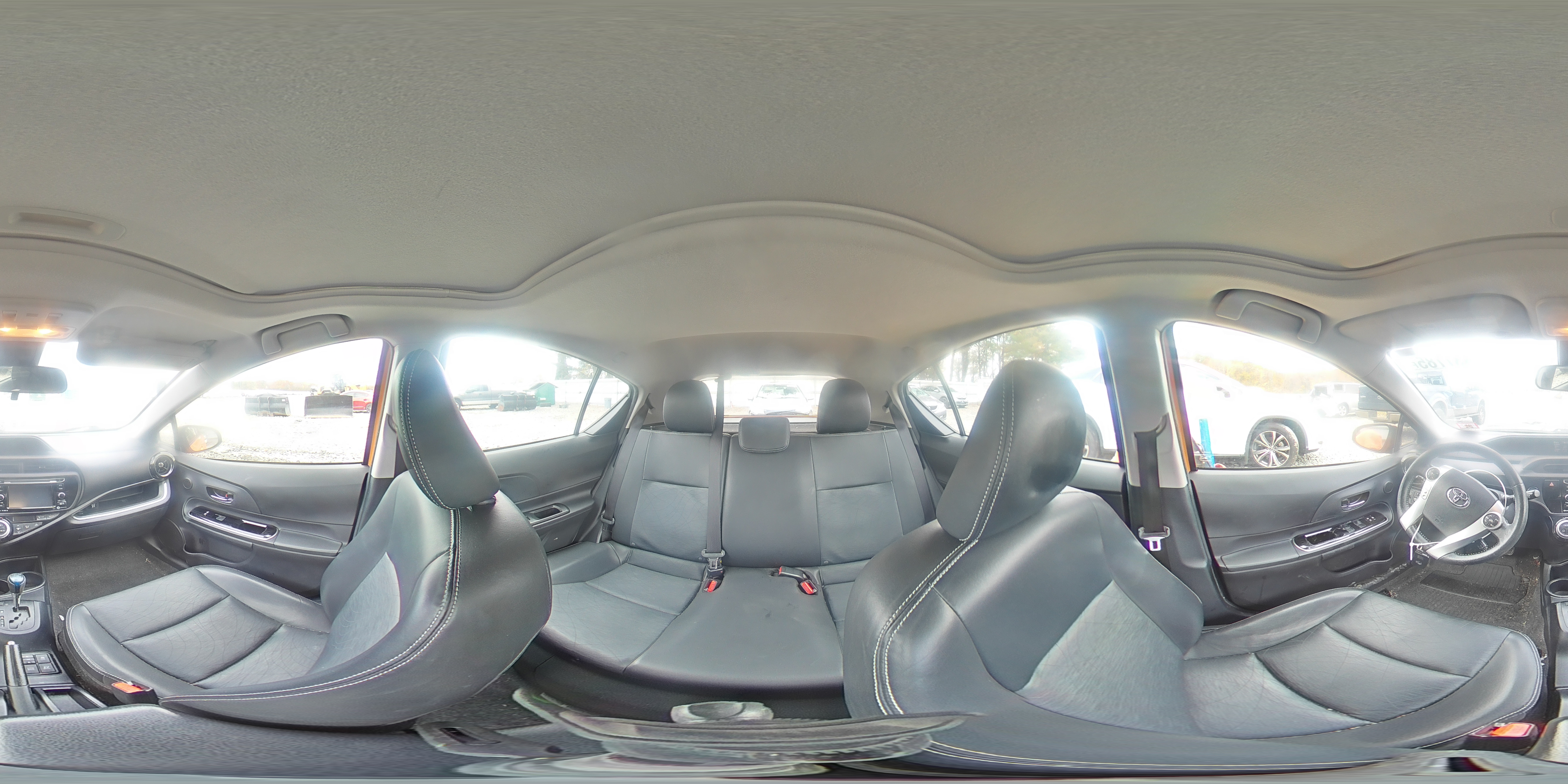 2017 Toyota Prius C VIN: JTDKDTB32H1593839 Lot: 90837785