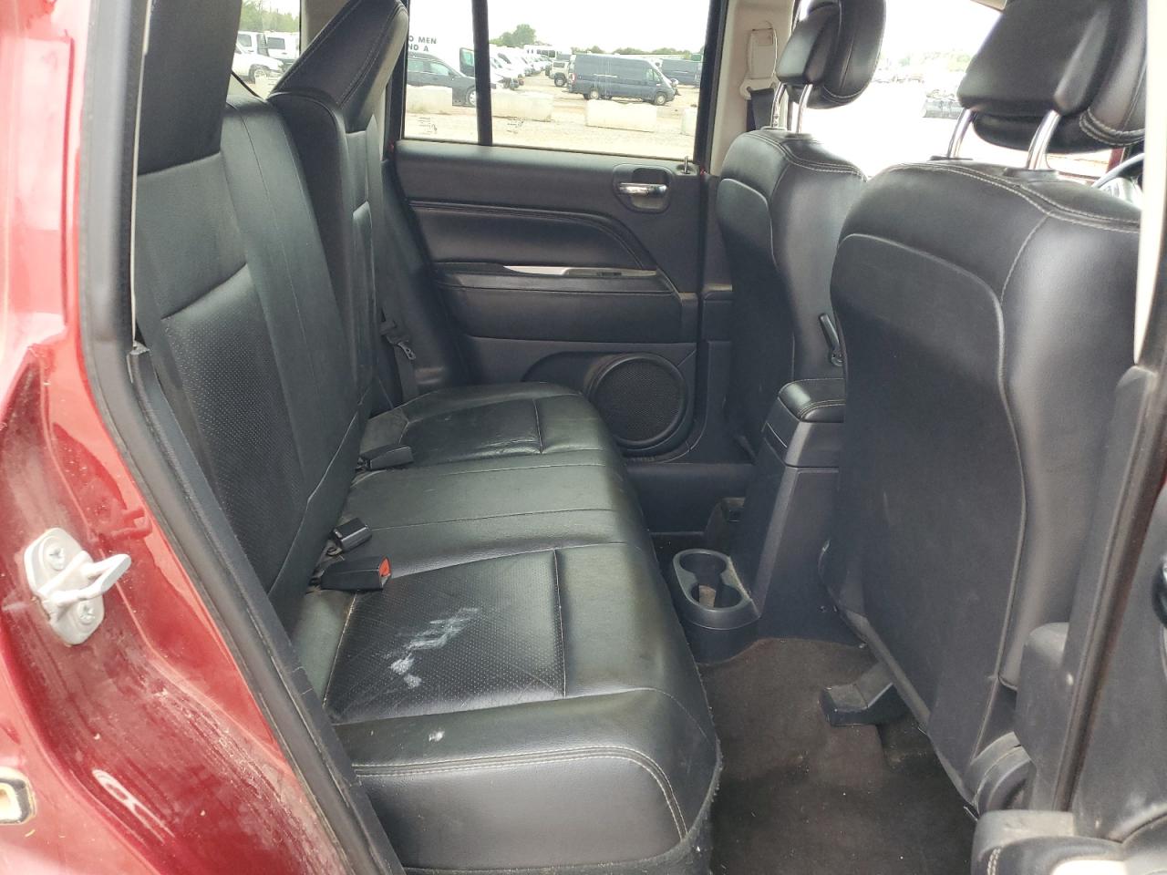 2015 Jeep Compass Latitude VIN: 1C4NJCEA1FD329796 Lot: 82392195