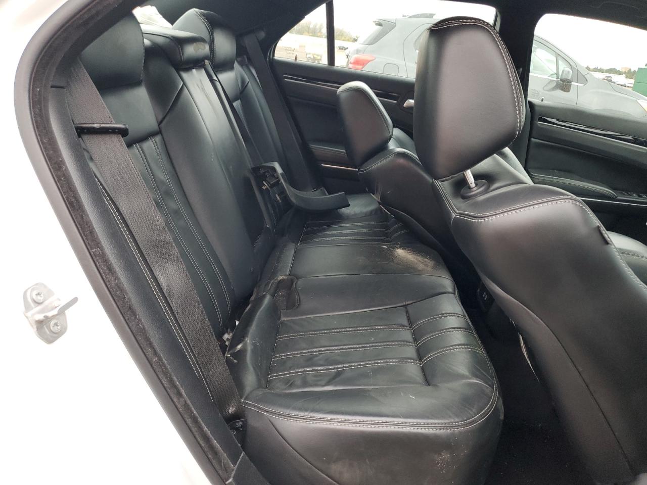 2017 Chrysler 300 S VIN: 2C3CCAGG6HH527002 Lot: 82659385