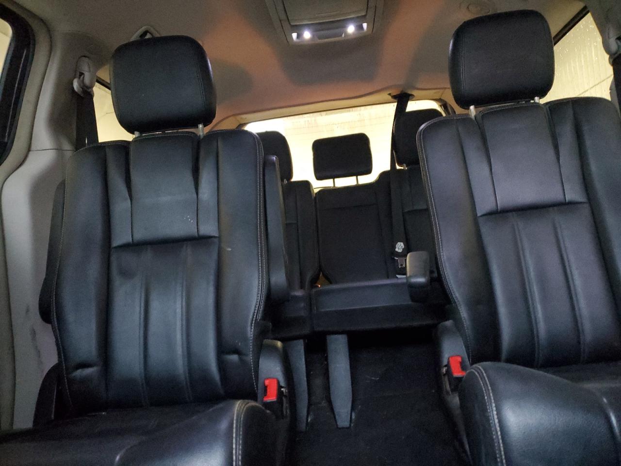 2013 Chrysler Town & Country Touring VIN: 2C4RC1BG5DR712160 Lot: 90105555