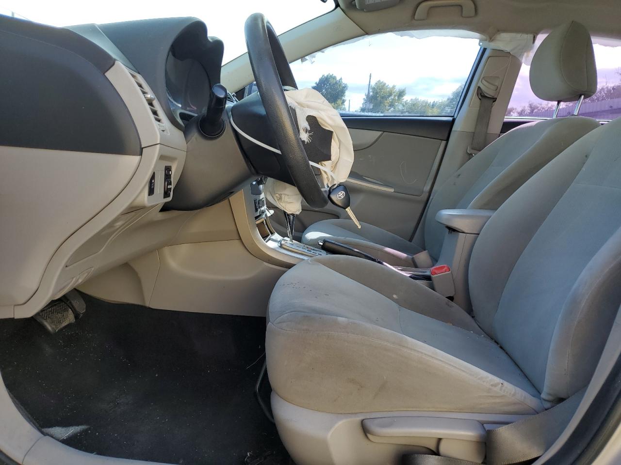 2011 Toyota Corolla Base VIN: 2T1BU4EE5BC631506 Lot: 85724155