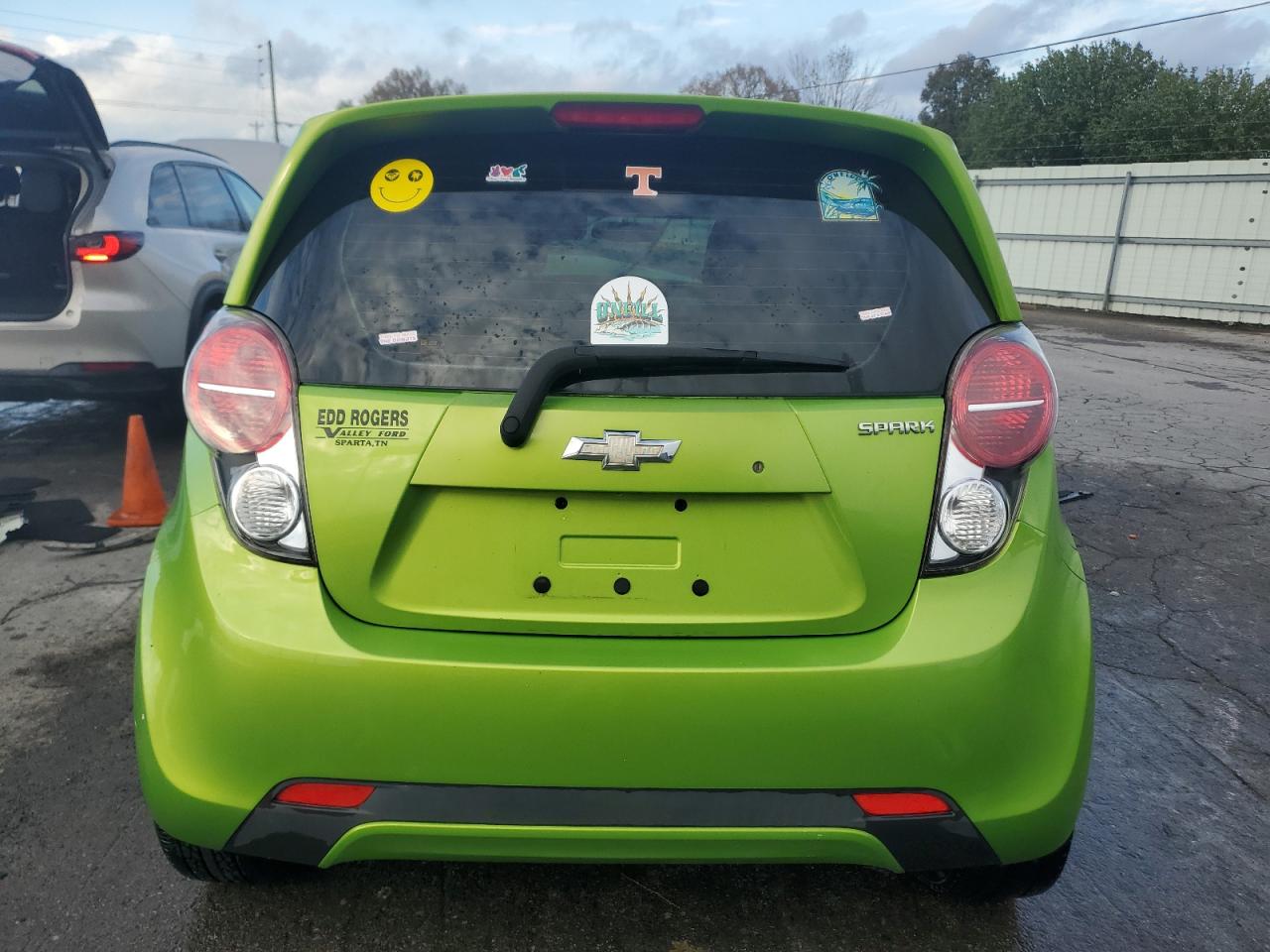 2015 Chevrolet Spark Ls VIN: KL8CB6S90FC764646 Lot: 85700165