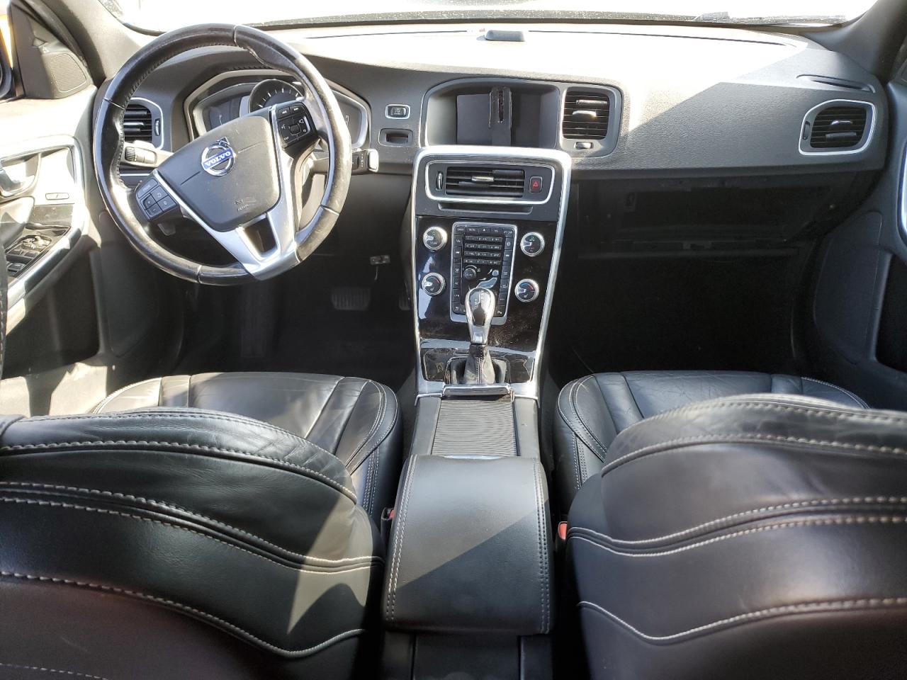 2015 Volvo S60 Premier VIN: YV149MFK3F2339026 Lot: 82635285