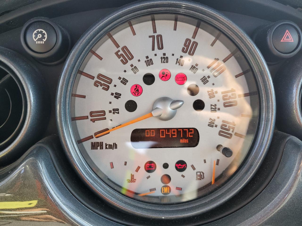 2004 Mini Cooper S VIN: WMWRE33484TD88477 Lot: 89685435