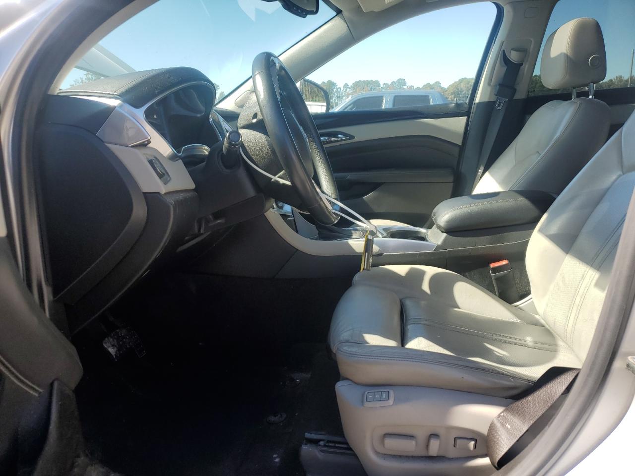 2014 Cadillac Srx Luxury Collection VIN: 3GYFNBE32ES609935 Lot: 82520005