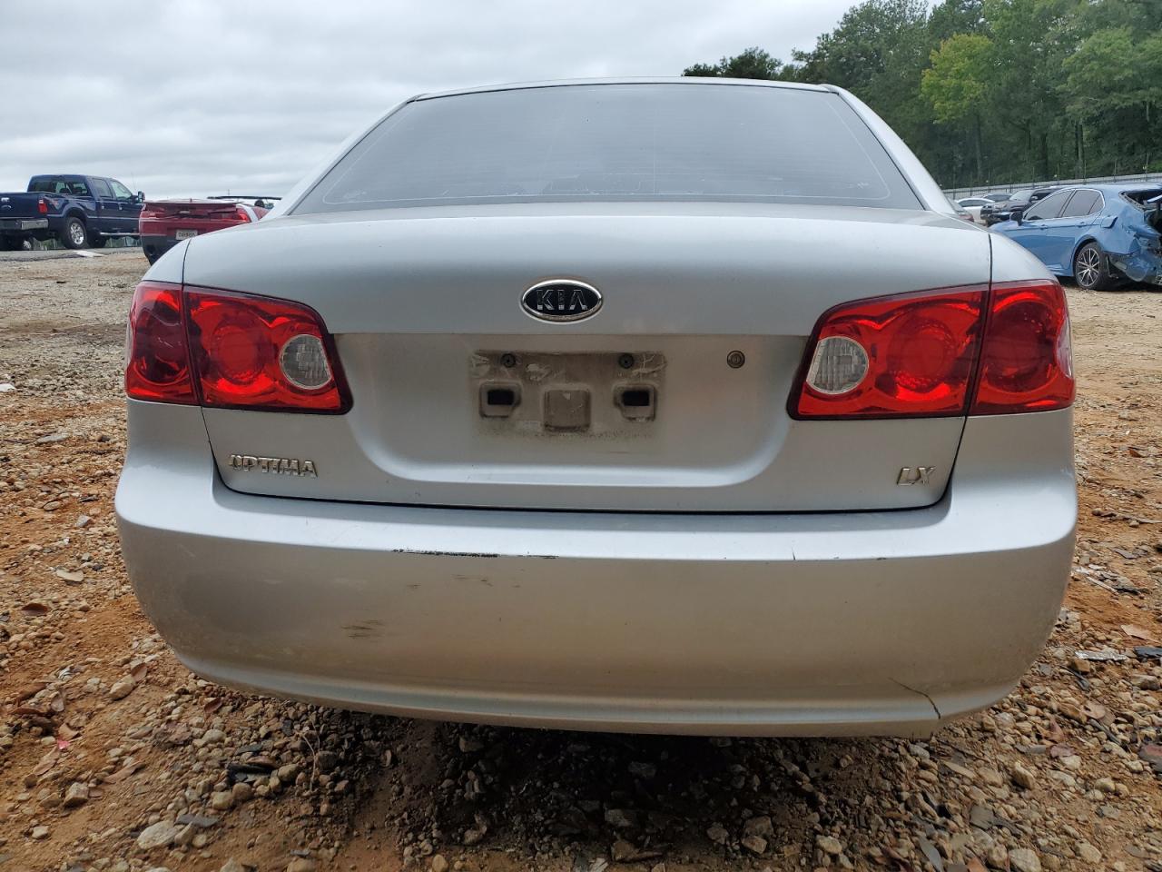 2007 Kia Optima Lx VIN: KNAGE123275157195 Lot: 84260865