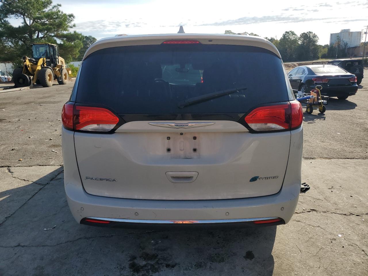 2019 Chrysler Pacifica Hybrid Touring L VIN: 2C4RC1L72KR655752 Lot: 87048815