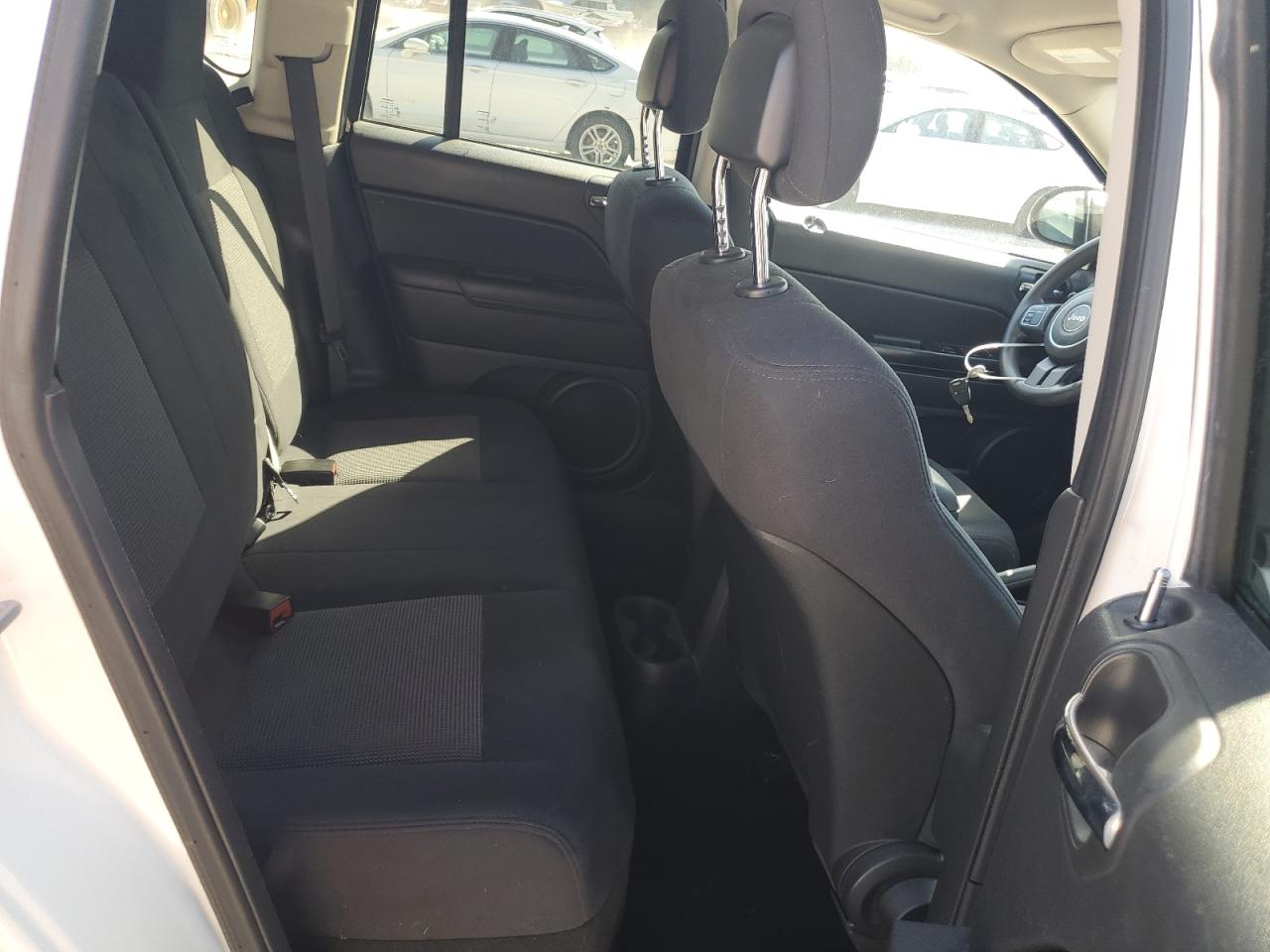 2011 Jeep Compass Sport VIN: 1J4NF1FB1BD235032 Lot: 85644095