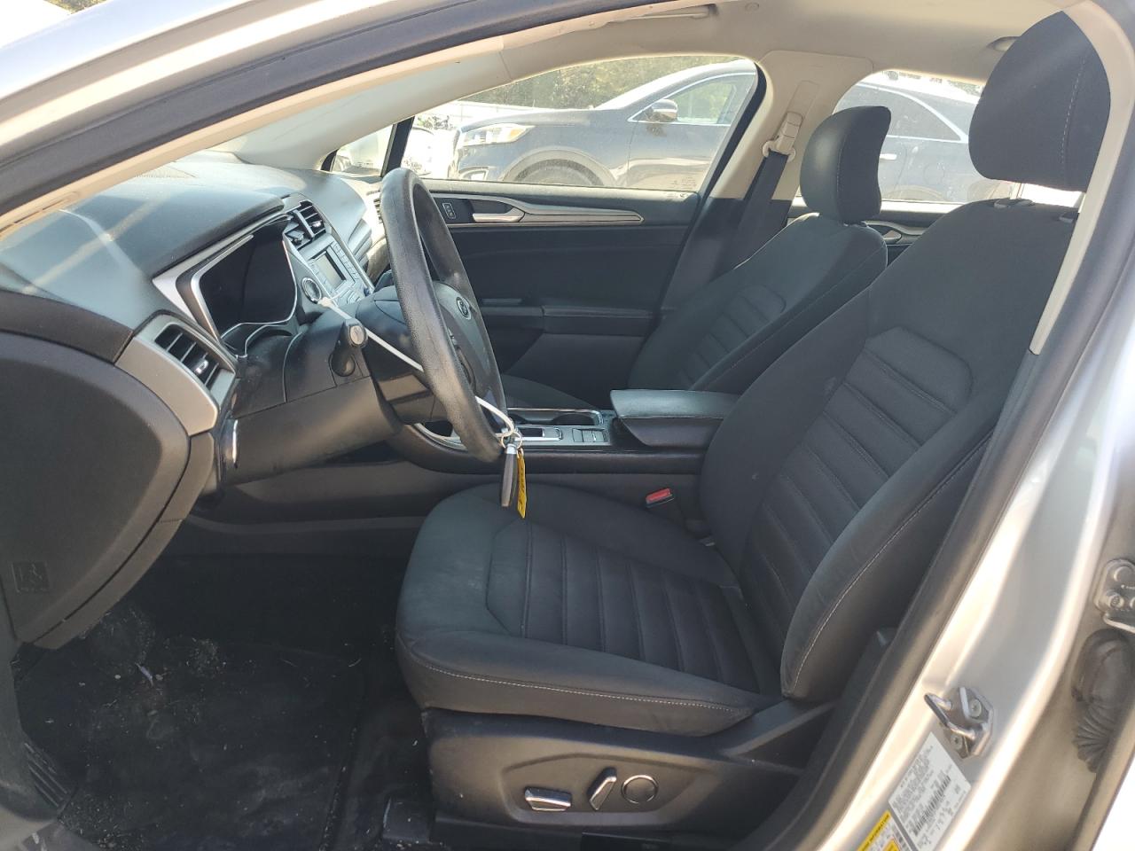 2017 Ford Fusion Se Hybrid VIN: 3FA6P0LU7HR374479 Lot: 86848395