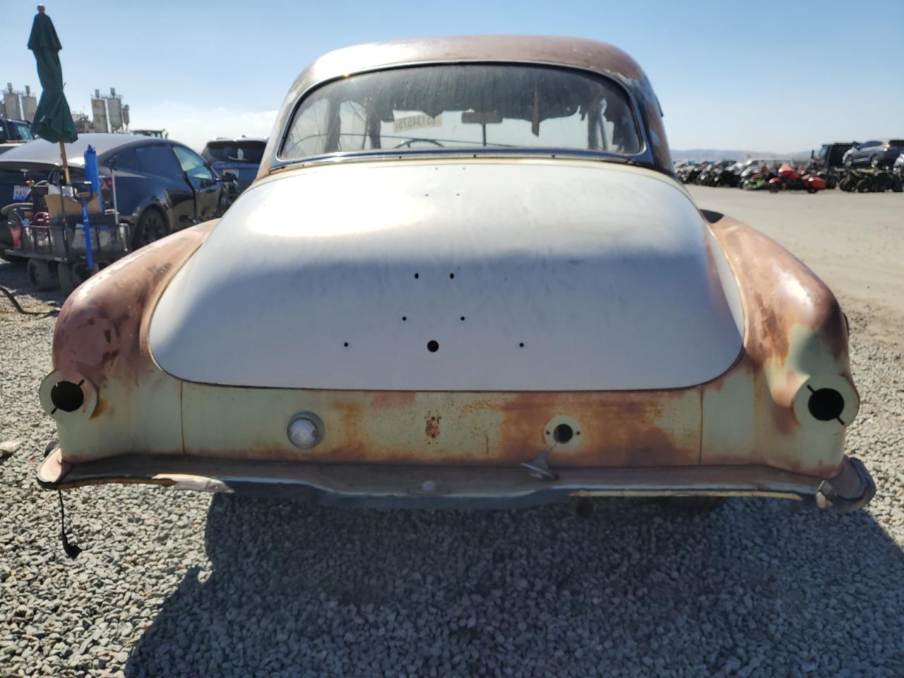 1951 Pontiac Uk VIN: T8US2011 Lot: 85134575