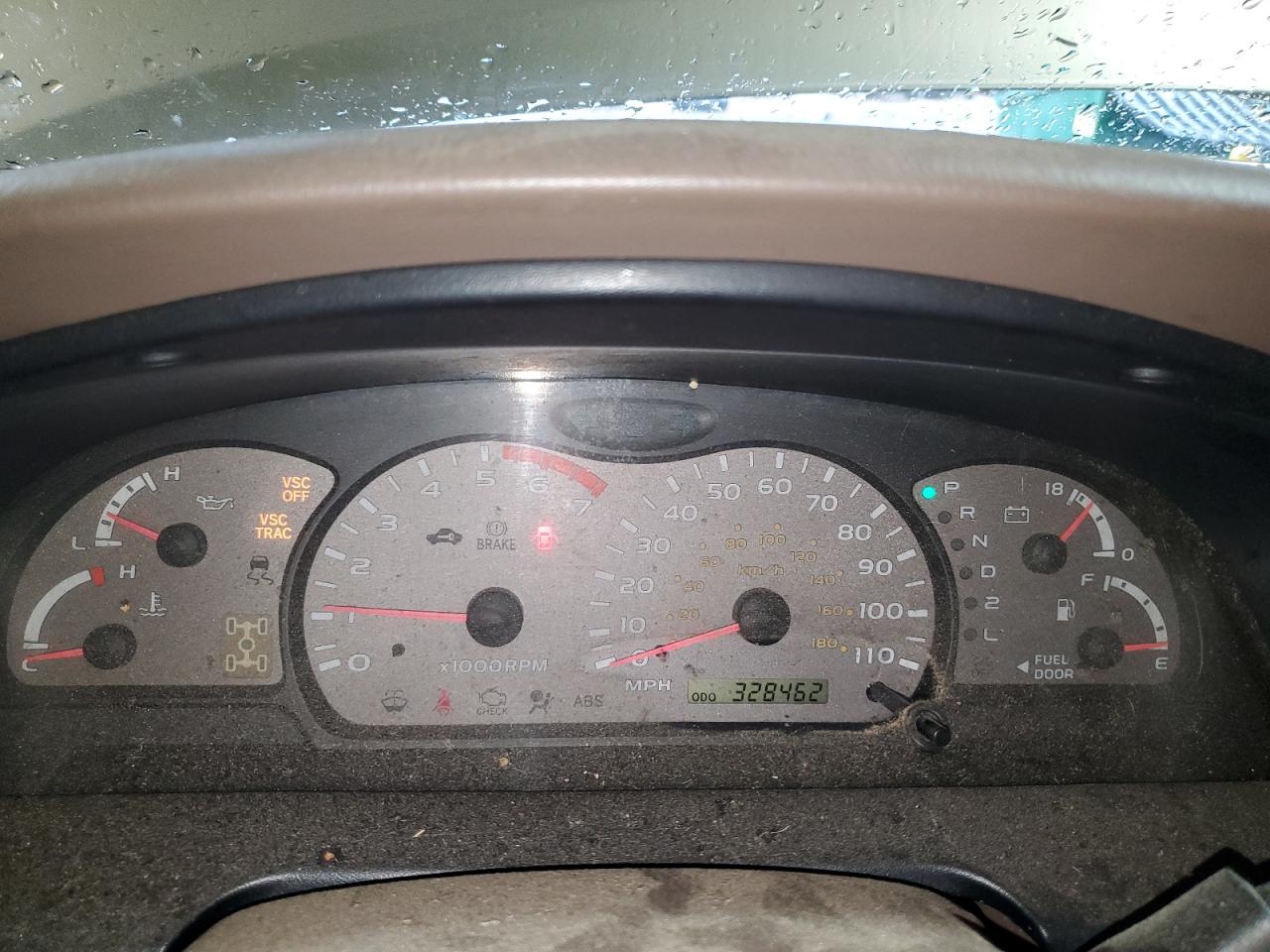 2002 Toyota Sequoia Sr5 VIN: 5TDBT44A52S068949 Lot: 82262215