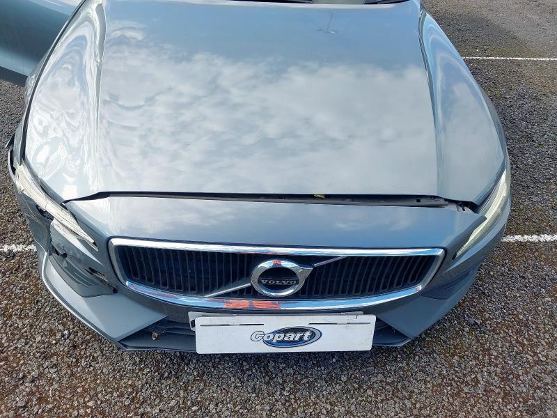 2018 VOLVO V60 MOMENTUM PRO D3 AUTO 