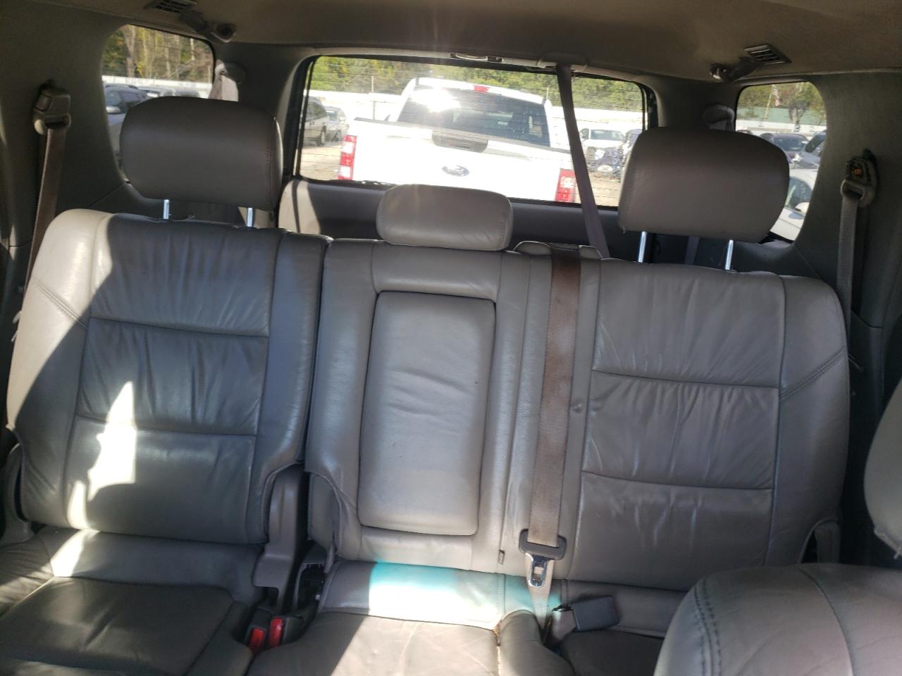 2002 Toyota Sequoia Sr5 VIN: 5TDBT44A42S087394 Lot: 86843615