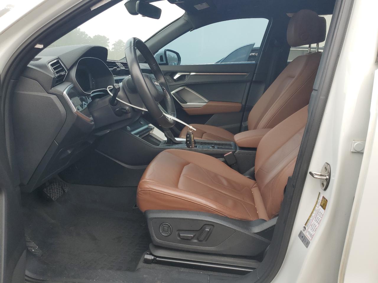 2020 Audi Q3 Premium VIN: WA1AECF3XL1004588 Lot: 85757165