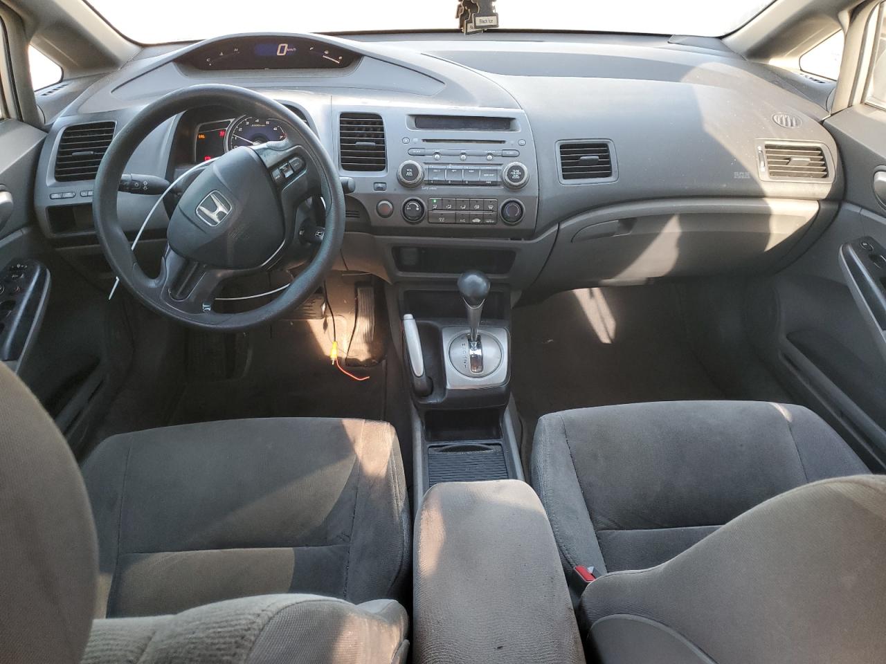 2006 Honda Civic Lx VIN: 1HGFA16456L805279 Lot: 84012475