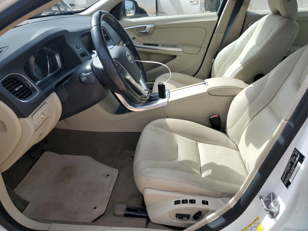 2015 Volvo S60 Premier VIN: YV140MFB4F1306892 Lot: 86135535