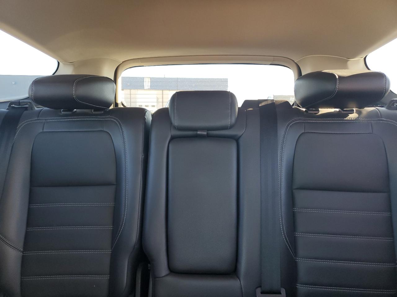 2018 Ford Escape Titanium VIN: 1FMCU9J92JUB31004 Lot: 86291005