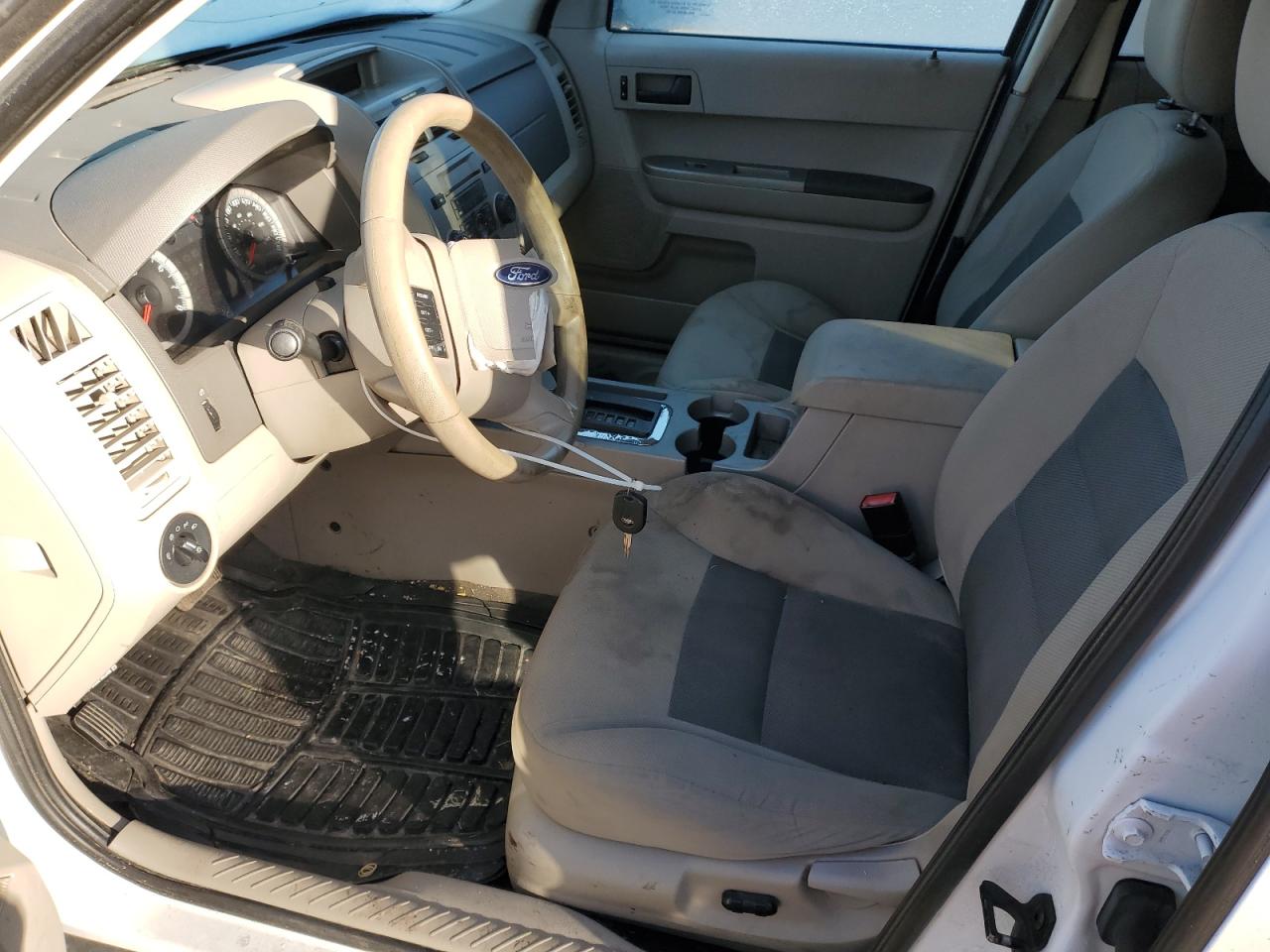 2008 Ford Escape Xlt VIN: 1FMCU03108KA57865 Lot: 84258535