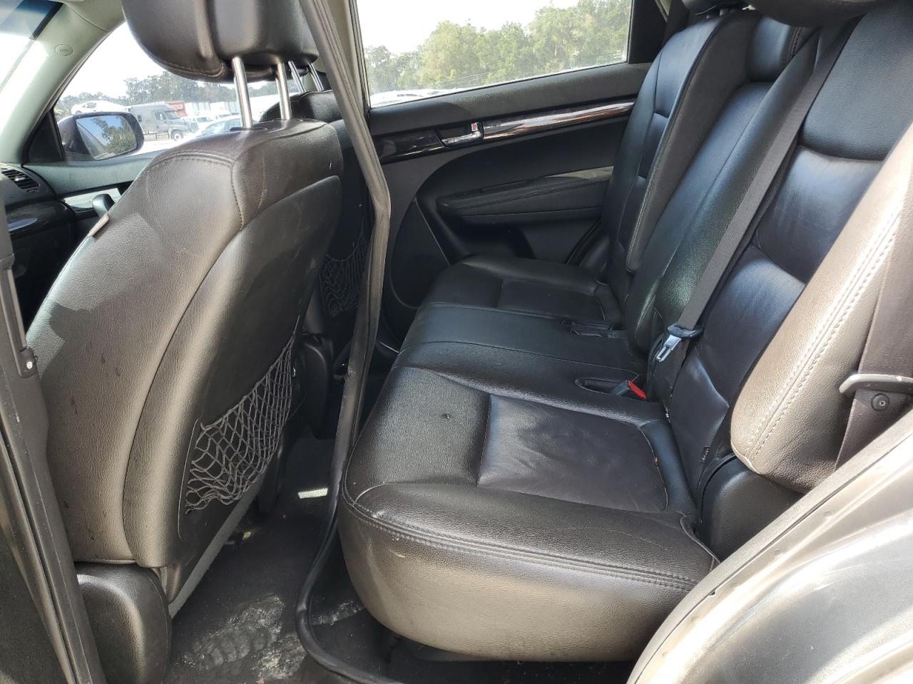 2011 Kia Sorento Base VIN: 5XYKT3A11BG107032 Lot: 90372295