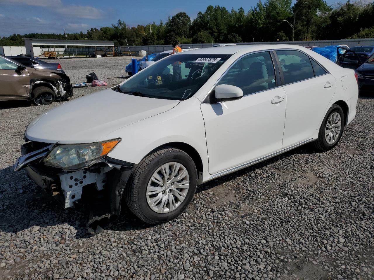 2014 Toyota Camry L white sedan gas 4T4BF1FK2ER349460 photo #1