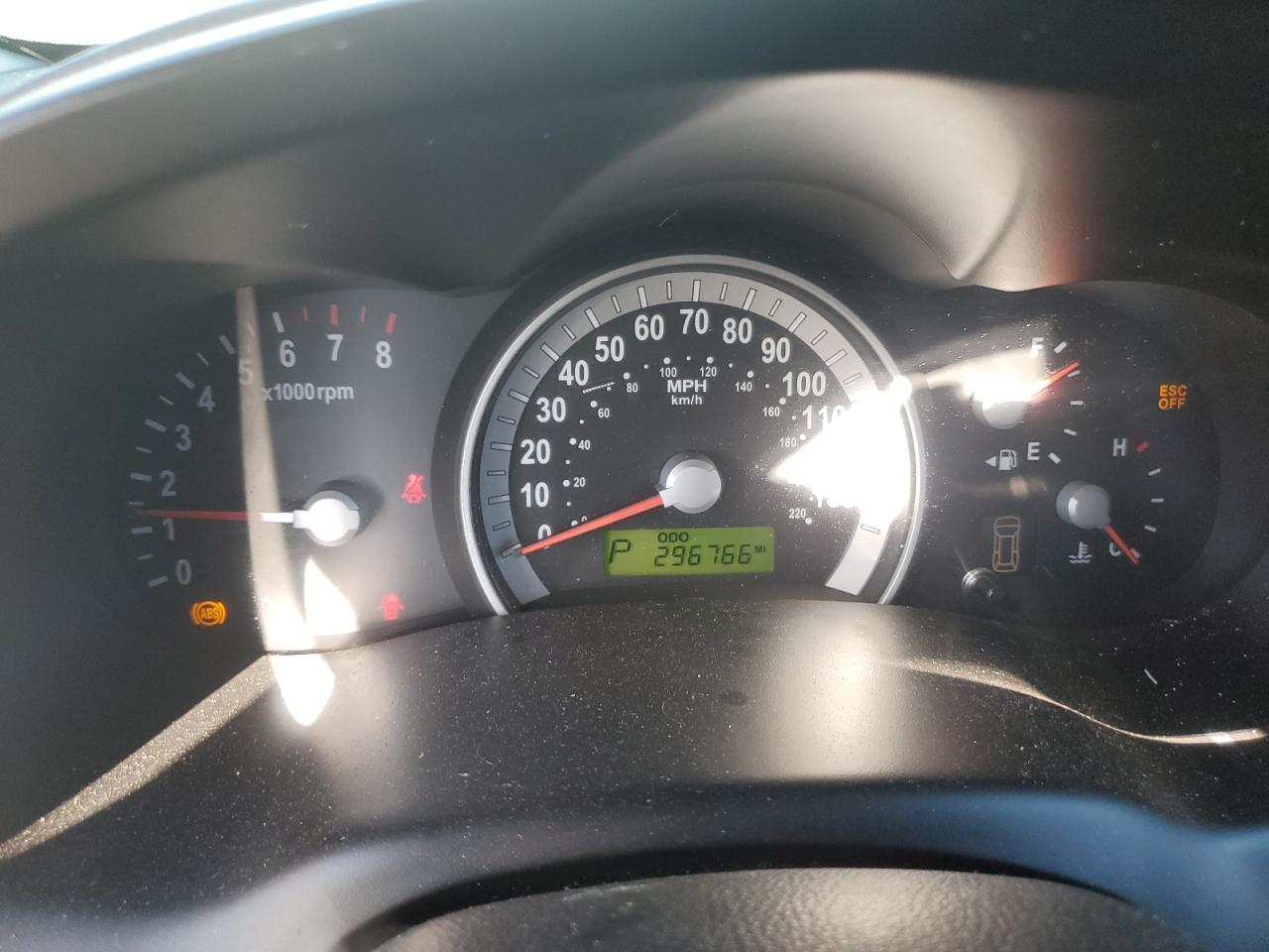 2007 Hyundai Entourage Gls VIN: KNDMC233876033037 Lot: 84786415