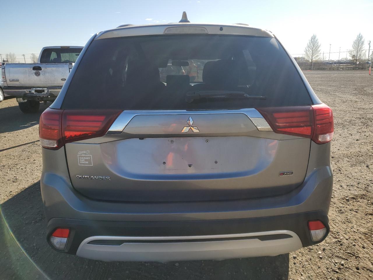 2020 Mitsubishi Outlander Es VIN: JA4AZ2A34LZ608127 Lot: 86851135