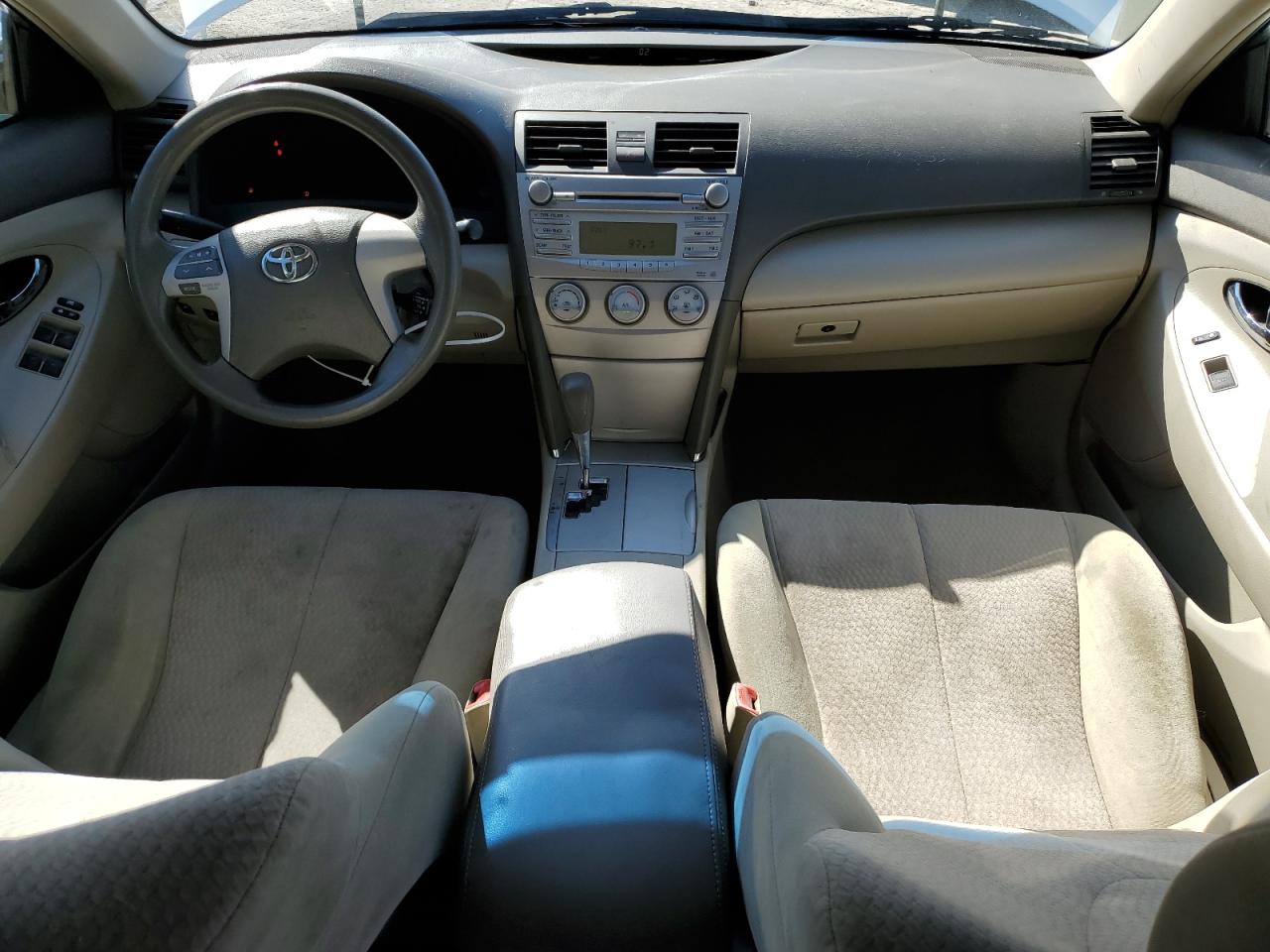 2011 Toyota Camry Base VIN: 4T1BF3EK5BU631451 Lot: 85168725