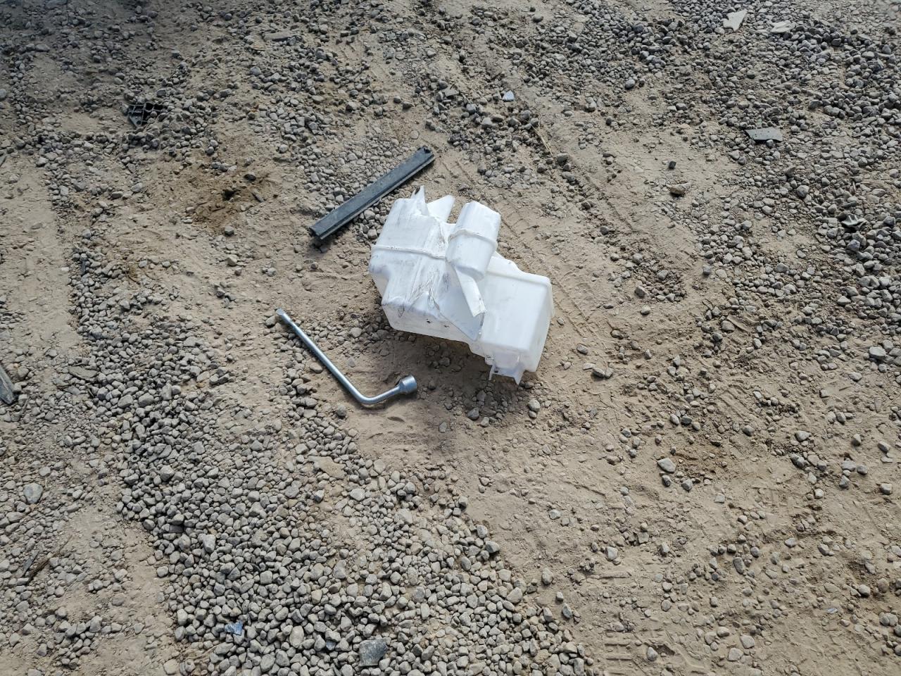 2020 Toyota Prius L VIN: JTDKARFU4L3118673 Lot: 84923155