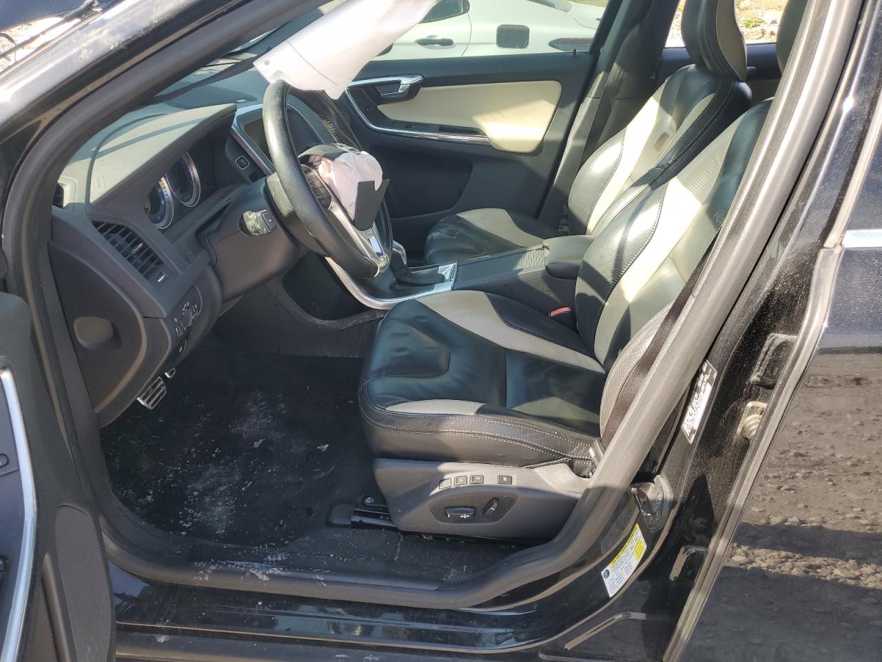 2013 Volvo Xc60 T6 VIN: YV4902DZ3D2413551 Lot: 84917695