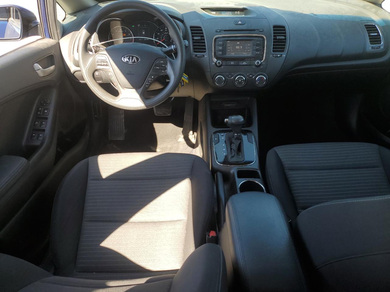 2017 Kia Forte Lx VIN: 3KPFL4A72HE069960 Lot: 84764525