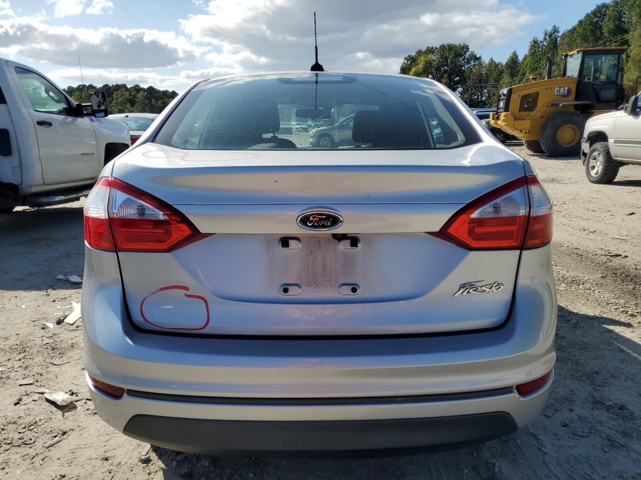 2018 Ford Fiesta S VIN: 3FADP4AJXJM145613 Lot: 82072545