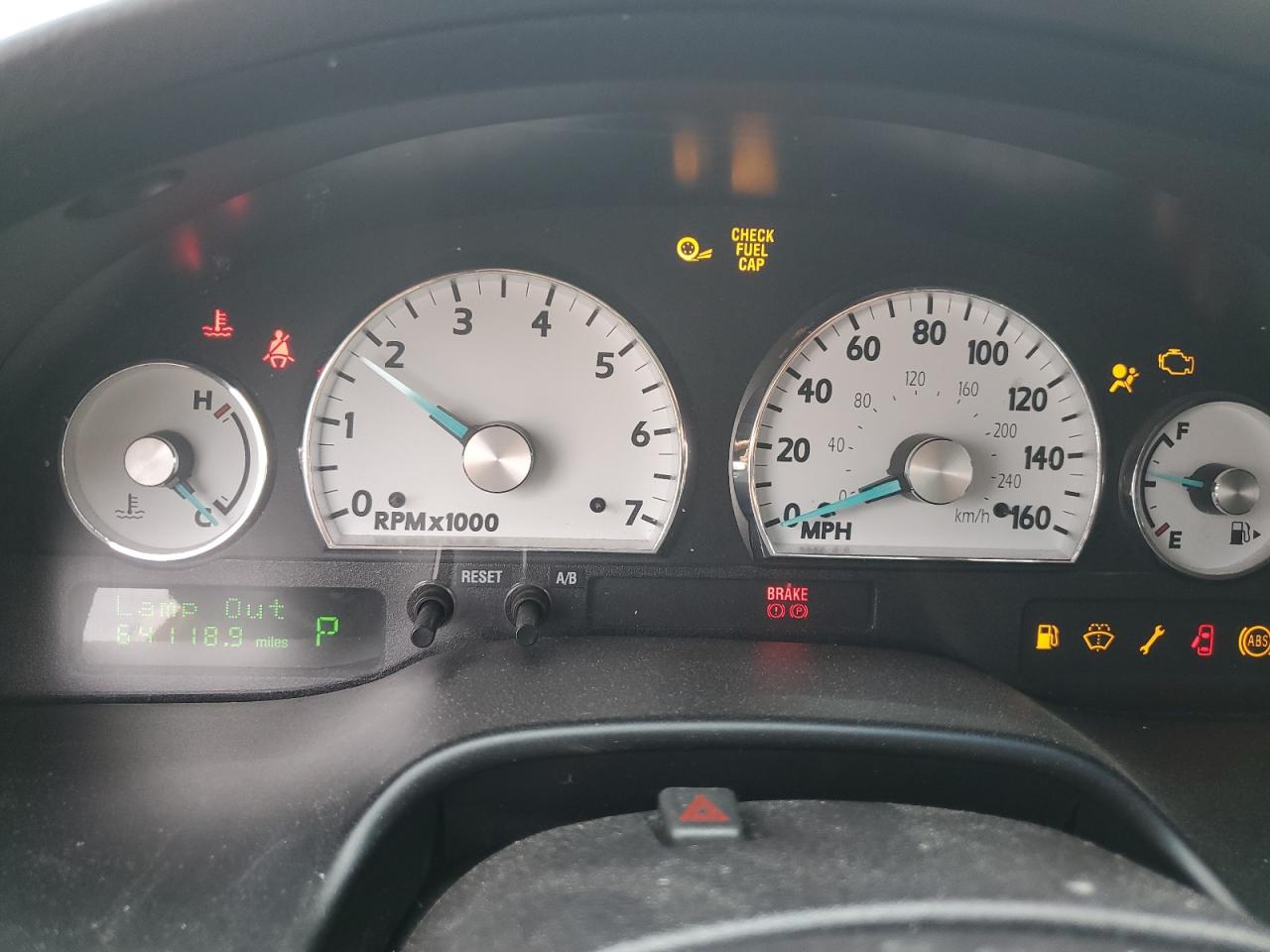 2003 Ford Thunderbird VIN: 1FAHP60A53Y102447 Lot: 86232975