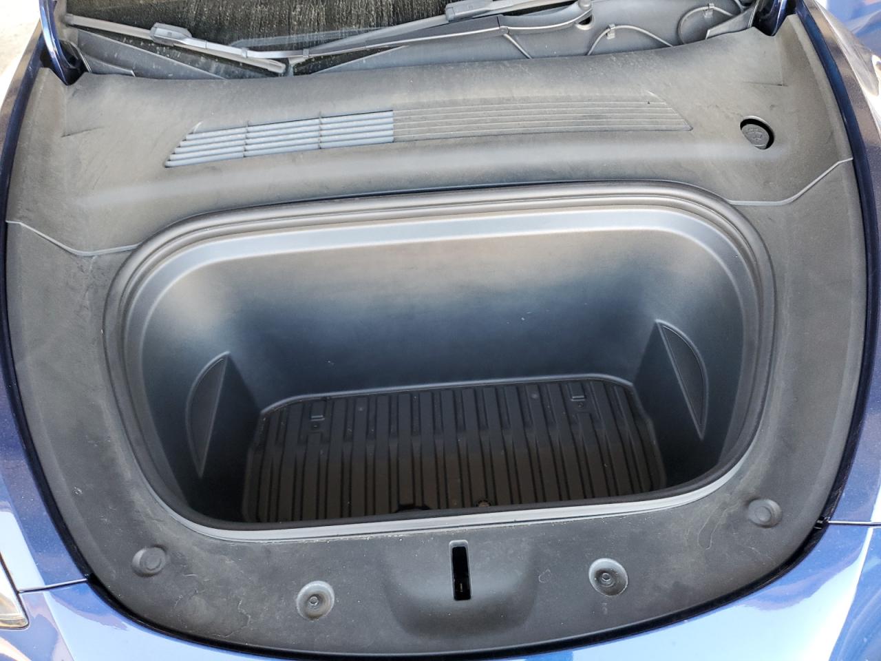 2021 Tesla Model Y VIN: 5YJYGAEE8MF113162 Lot: 90383005