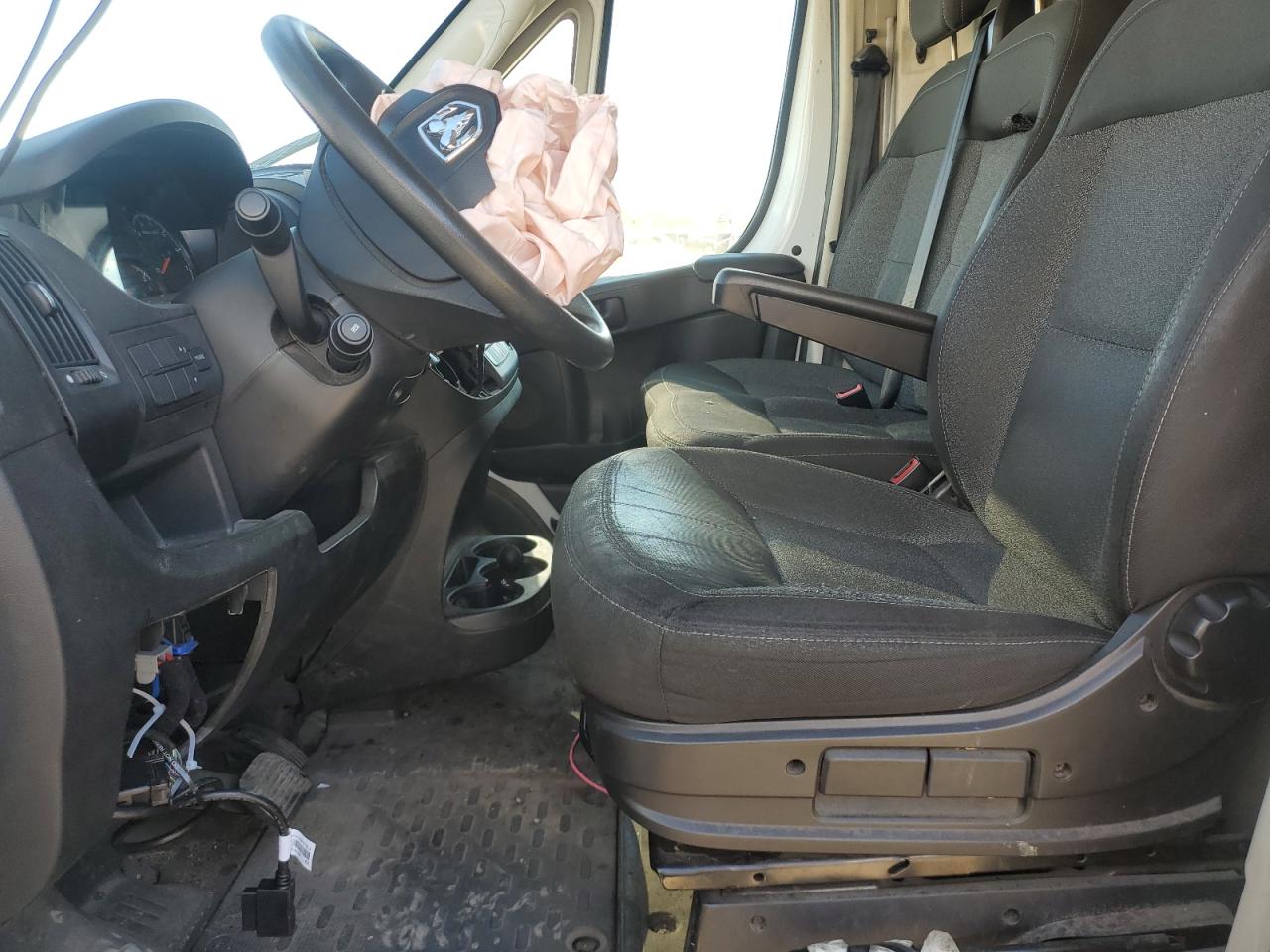 2019 Ram Promaster 3500 3500 High VIN: 3C6URVJG1KE523822 Lot: 84768475