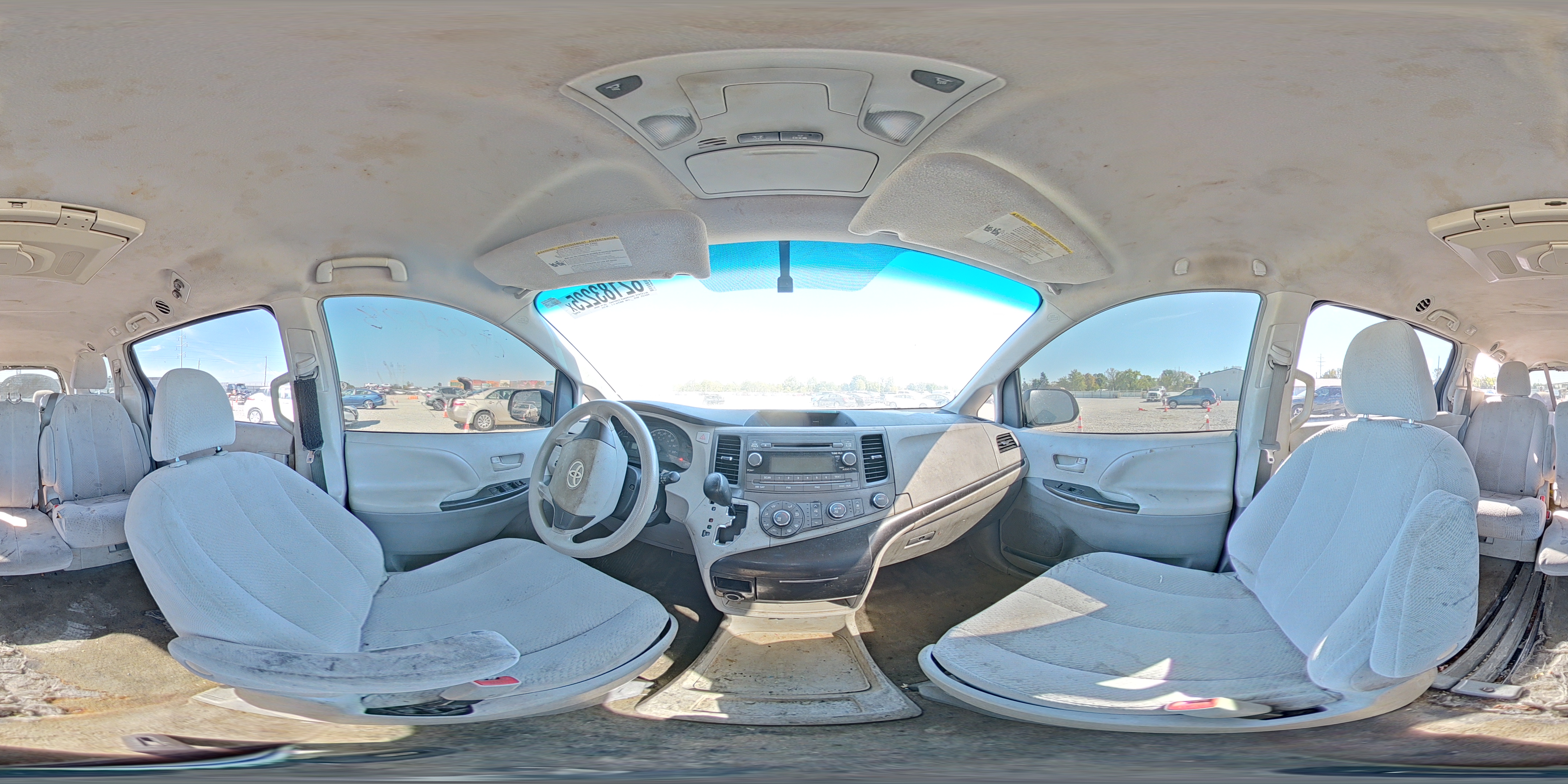 2012 Toyota Sienna Base VIN: 5TDKA3DC3CS013743 Lot: 82183225