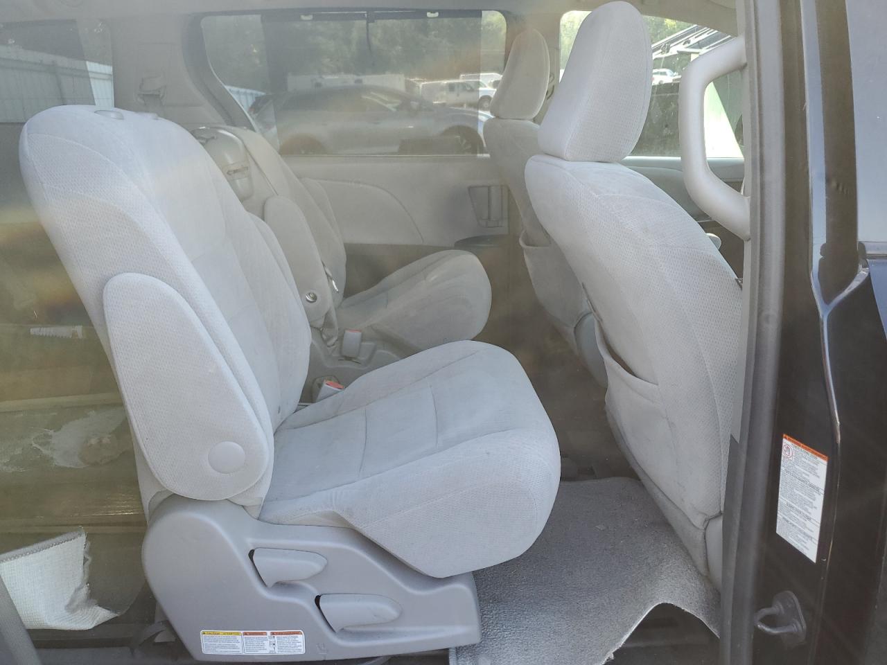 2016 Toyota Sienna Le VIN: 5TDKK3DC6GS697965 Lot: 81964025