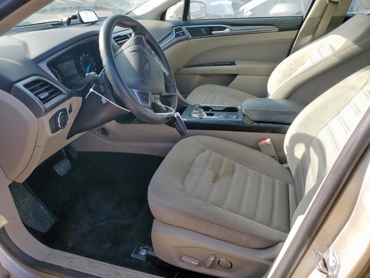 2018 Ford Fusion Se VIN: 3FA6P0H77JR238054 Lot: 82061785